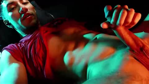 Hotlatinking online show from 02.10.25