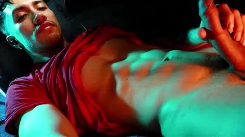 Hotlatinking online show from 03.08.25