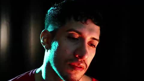 Hotlatinking online show from 09.17.25