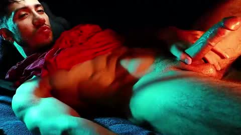 Hotlatinking online show from 04.09.26