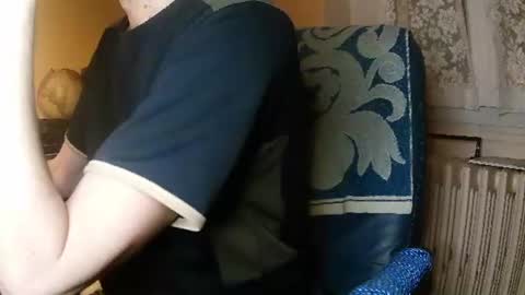 Snapshot of hotleopold chatting on 02.15.25 hotleopold online show from 02.15.25