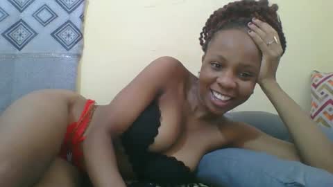 Snapshot of hotlove255 chatting on 03.01.25 hotlove255 online show from 03.01.25