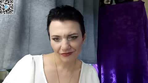 hotmamaqueen234 online show from 04.19.26