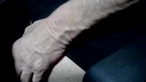 hotmassage50 online show from 11.24.25