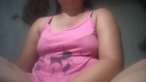 Snapshot of hotmatureladyxxx chatting on 02.18.25 hotmatureladyxxx online show from 02.18.25