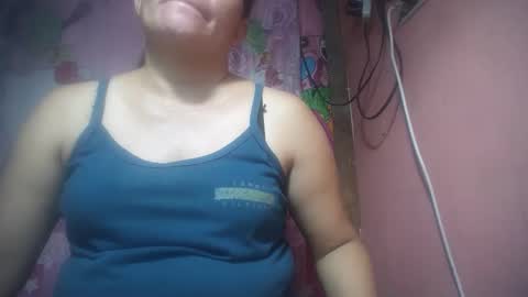 Snapshot of hotmatureladyxxx chatting on 10.20.25 hotmatureladyxxx online show from 10.20.25