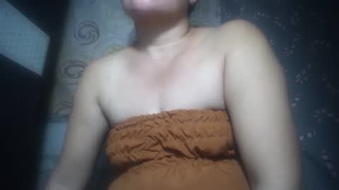 Snapshot of hotmatureladyxxx chatting on 10.24.25 hotmatureladyxxx online show from 10.24.25