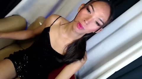 HI its me youre lovely MICHAELA  online show from 11.23.25