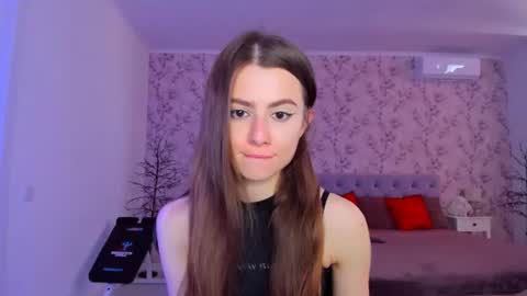 hotmolly_ online show from 06.24.26