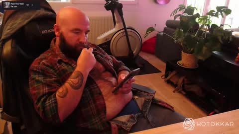 Snapshot of hotokar chatting on 10.06.25 Hotokkar online show from 10.06.25