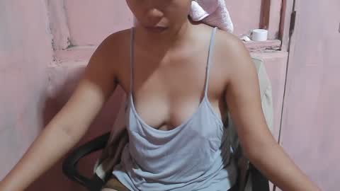 Snapshot of hotpink4u04 chatting on 01.11.25 hotpink4u04 online show from 01.11.25