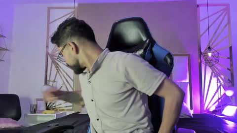 Snapshot of hotpulse_vc chatting on 02.17.26 hotpulse vc online show from 02.17.26