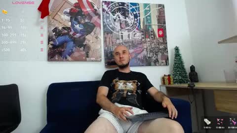 hott_asses online show from 12.19.24