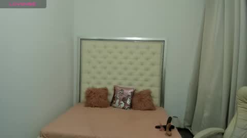 Eryka online show from 10.10.25