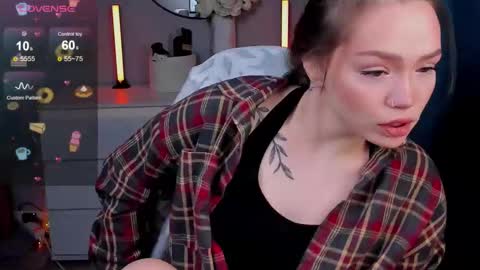 hello Im Eva online show from 01.14.26