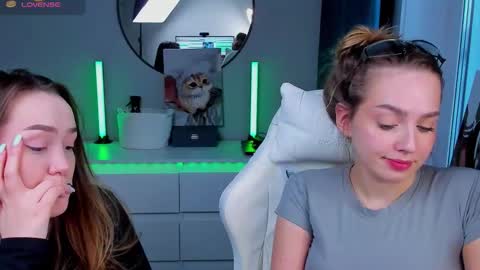 hello Im Eva online show from 03.08.26