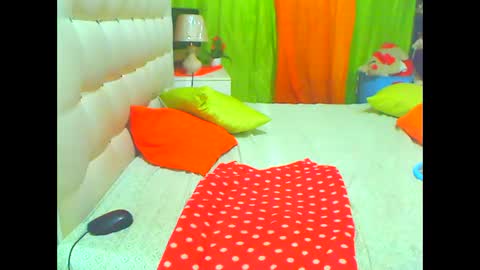 Snapshot of hottesa2019 chatting on 02.16.25 THEONE online show from 02.16.25