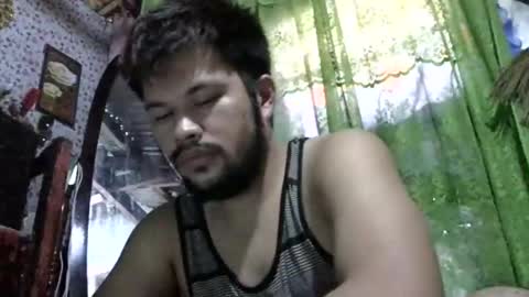 Snapshot of hottestpinoy2323 chatting on 02.12.25 HottestPinoy32 online show from 02.12.25