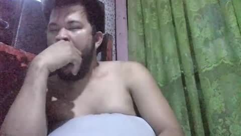 Snapshot of hottestpinoy2323 chatting on 02.13.25 HottestPinoy32 online show from 02.13.25