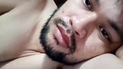 HottestPinoy32 online show from 05.12.26