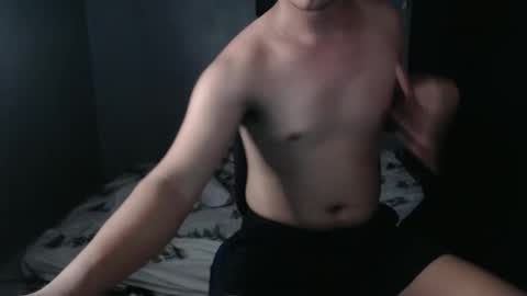 hottie_kyle69 online show from 05.21.26