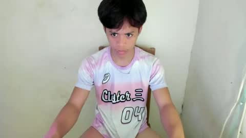 hottie_migs online show from 06.10.26
