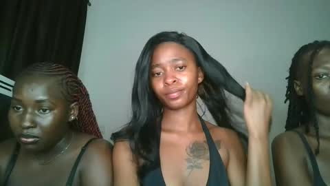 hottie_mistie online show from 04.16.26