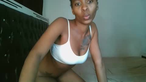 hottie_mistie online show from 05.19.26