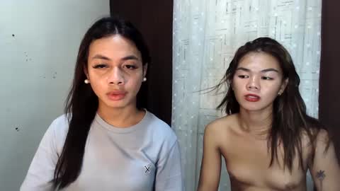 Snapshot of hottiescummerx chatting on 12.23.24 N I C A online show from 12.23.24