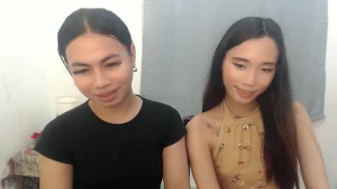 Snapshot of hottiescummerx chatting on 09.19.25 N I C A online show from 09.19.25