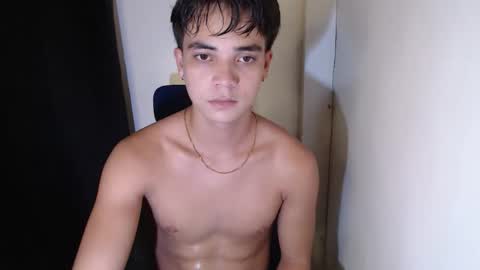 hottiespydie online show from 01.06.26