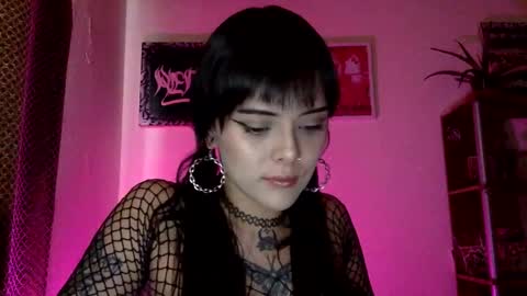 Tat  online show from 02.25.25