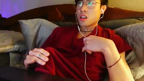 Snapshot of hottiewithabody101 chatting on 02.19.26 hottiewithabody101 online show from 02.19.26