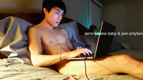 Snapshot of hottiewithabody101 chatting on 03.19.26 hottiewithabody101 online show from 03.19.26