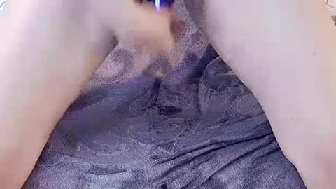 Snapshot of hottxgilf chatting on 01.05.25 Maggie online show from 01.05.25