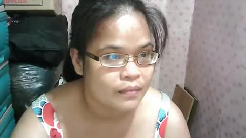 Snapshot of hotty_babex chatting on 12.22.25 hotty_babex online show from 12.22.25