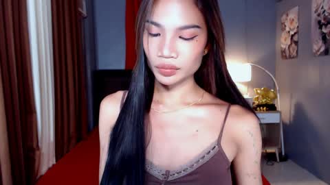 Hi i am Jane half vietnamese and half pinay and would like to meet good person here XOXO online show from 04.10.26