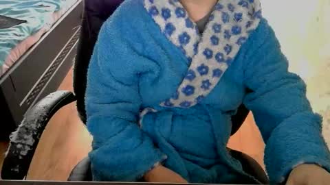 Mary online show from 04.18.26