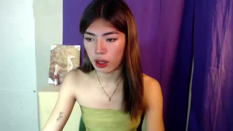 Snapshot of hotty_zeah chatting on 09.24.25 zeah online show from 09.24.25