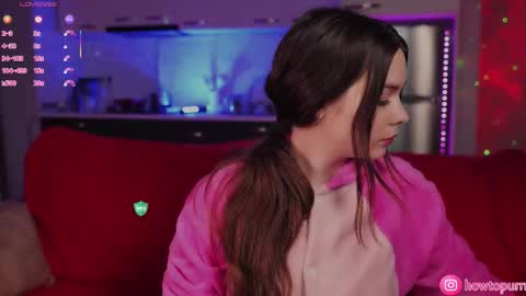 Mia online show from 01.12.26