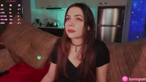 Mia online show from 02.08.26