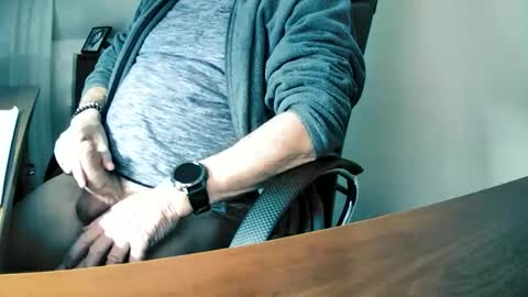 Peter online show from 12.21.25