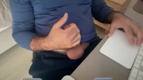 Snapshot of hshr13 chatting on 11.03.25 hshr13 online show from 11.03.25