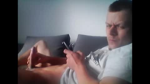 hubikush22 online show from 11.22.25