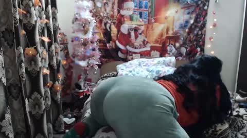 hugeassdevil online show from 12.30.24