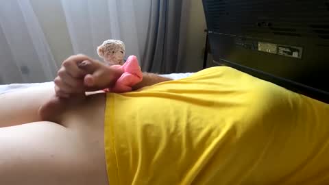 HugeCumshots online show from 09.10.25