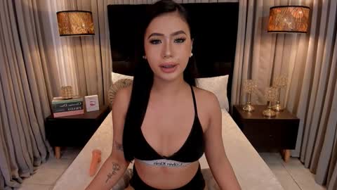 Snapshot of hugeirish2003 chatting on 11.15.25 Irish online show from 11.15.25