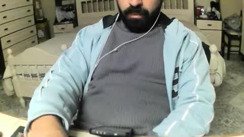 hugeveiny online show from 03.05.26