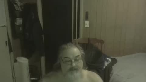 Snapshot of huggybear566 chatting on 02.11.26 lonely huggy bear online show from 02.11.26