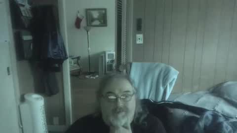 lonely huggy bear online show from 03.28.26